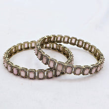 The Bela Victorian Polish Bangle