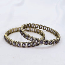 The Bela Victorian Polish Bangle