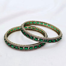 The Arlet Victorian Polish Bangle