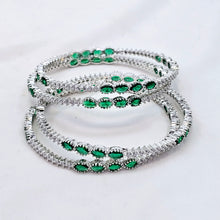 The Christa Whitegold A.D Bangle