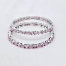 The Bizzy Whitegold A.D Bangle