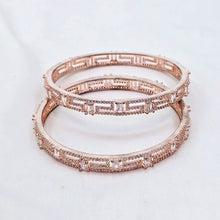 The Delphy Rosegold A.D Bangle