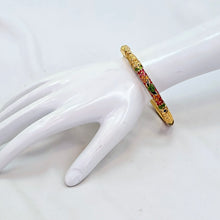 The Elesha Goldforming Bangle