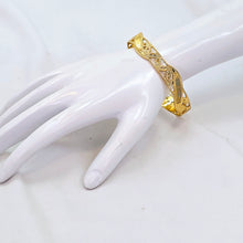 The Kimatra Goldforming Bangle