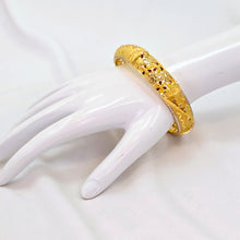 The Kishori Goldforming Bangle