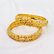 The Kishori Goldforming Bangle