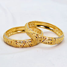 The Kishori Goldforming Bangle