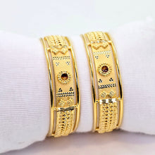 The Kirali Goldforming Bangle