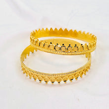 The Kinari Goldforming Bangle