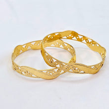 The Kimatra Goldforming Bangle