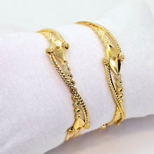 The Kavya Goldforming Bangle