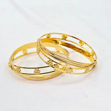 The Bhavika Goldforming Bangle