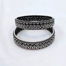 The Padmakshi Oxidized Bangle