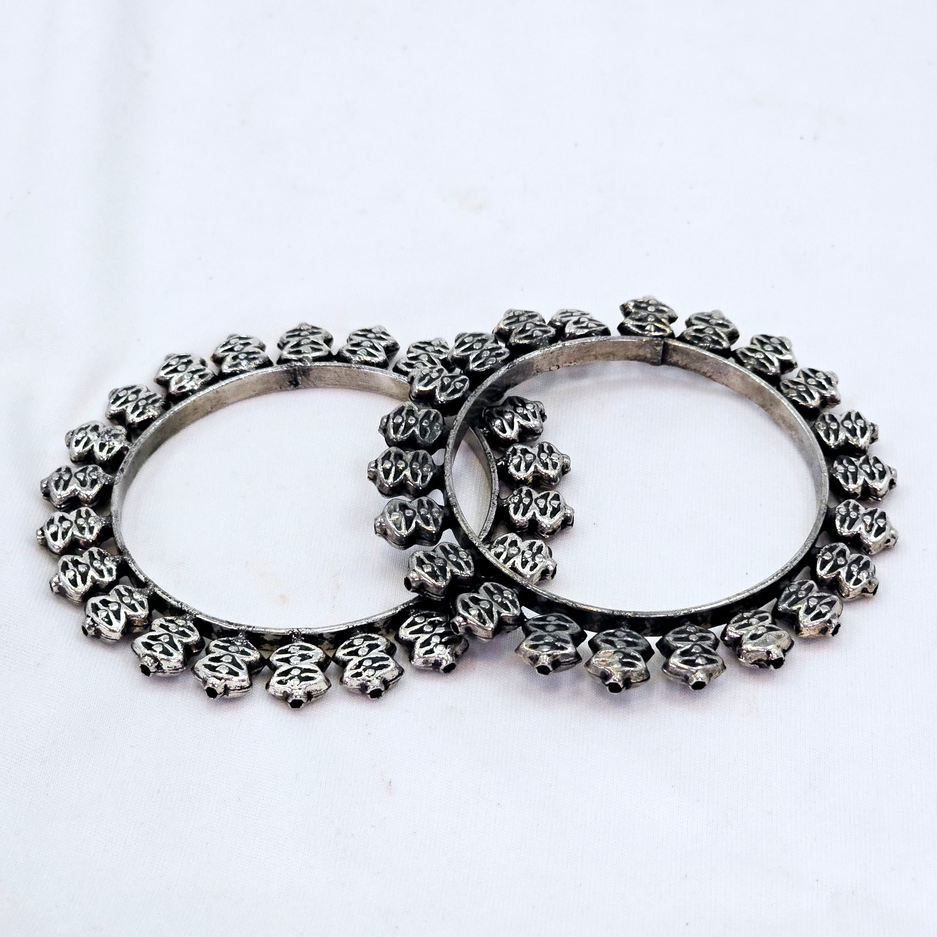 The Padmakali Oxidized Bangle