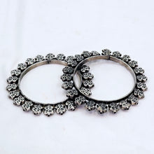 The Padmakali Oxidized Bangle