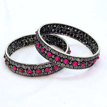 The Maghi Oxidized Bangle