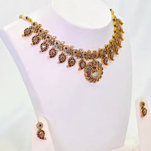 The Paridhi Kempu Necklace