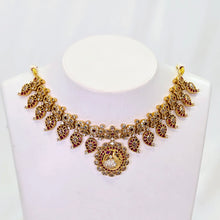The Paridhi Kempu Necklace