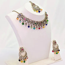 The Dilan Victorian Polish Necklace