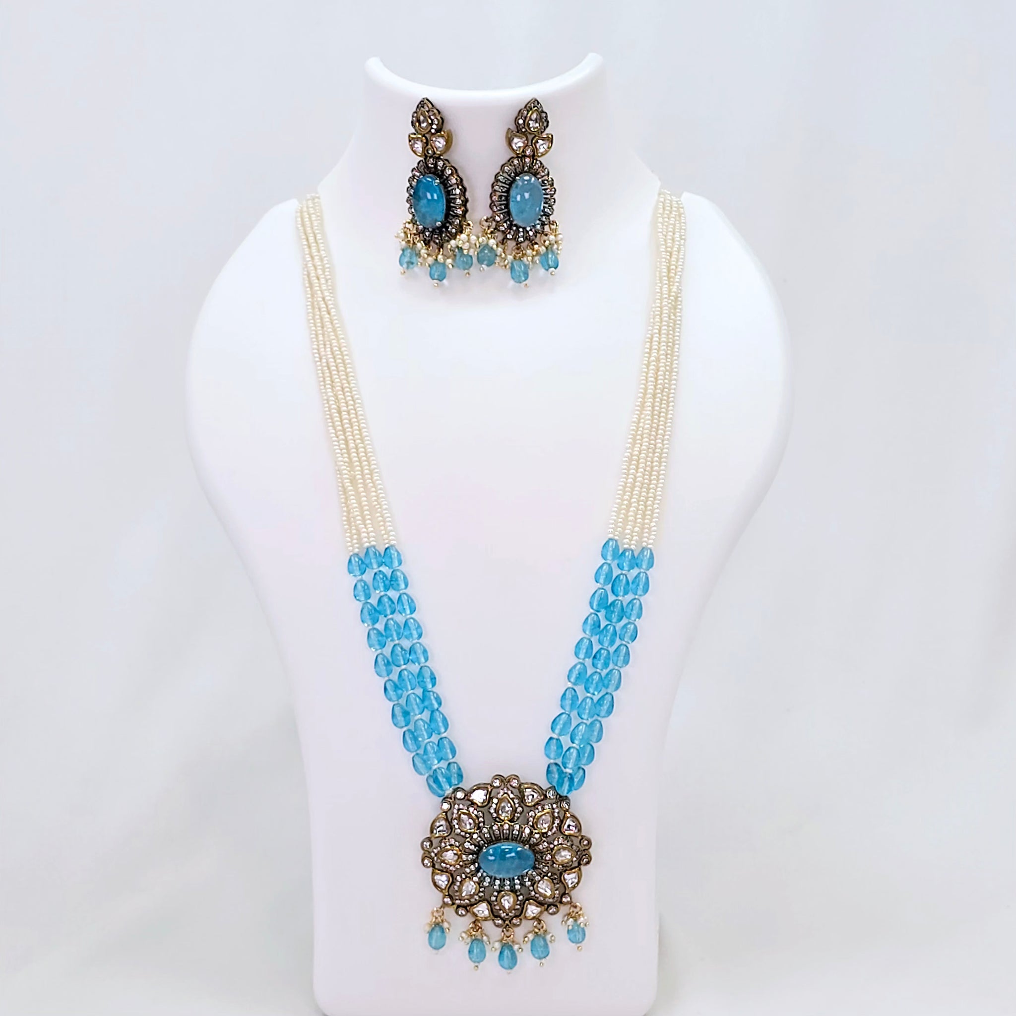 The Mohaka Beeds Necklace