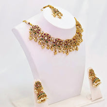 The Akhila Kempu Necklace
