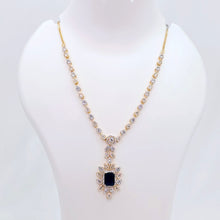 The Brissa Yellowgold A.D Necklace