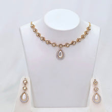 The Brijal Yellowgold A.D Necklace