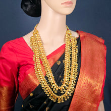 The Payal Antique Goldforming Saaj