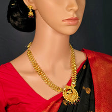 The Aashna Antique Goldforming Necklace
