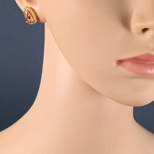 The Annika Yellowgold A.D Earring