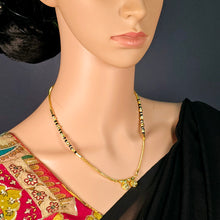 The Shri Goldforming Mini Mangalsutra