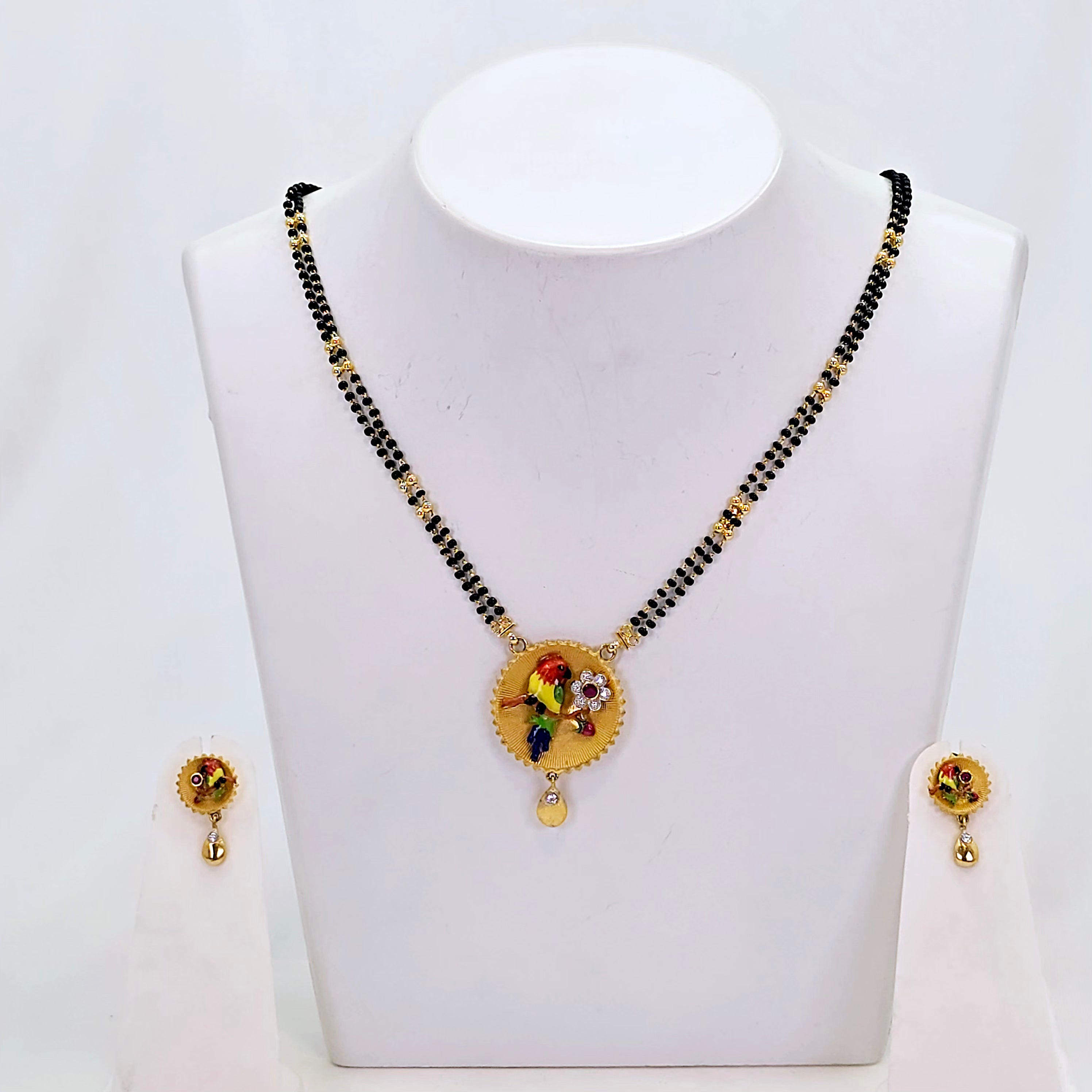 The Daya Goldforming Mini Mangalsutra