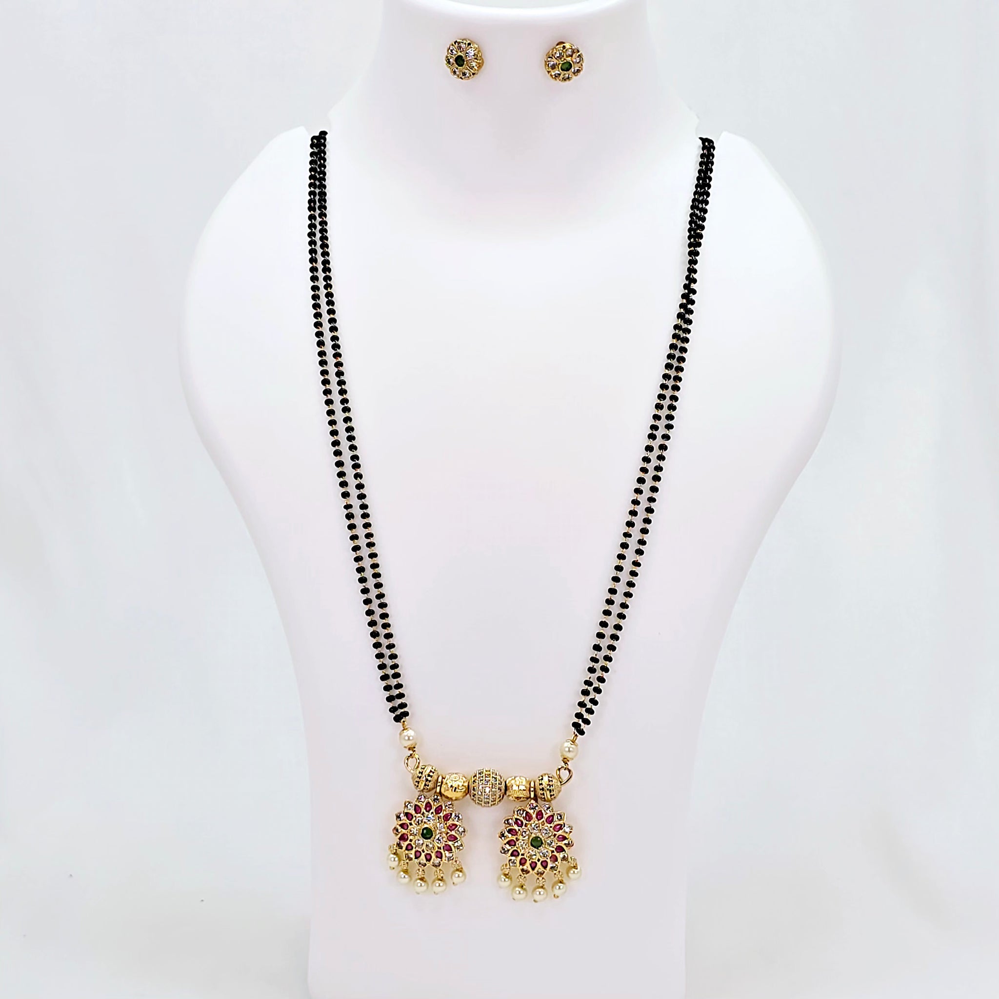 The Kumud Kempu Mangalsutra