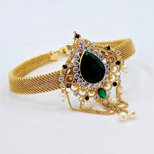 The Revati Goldforming Bajuband