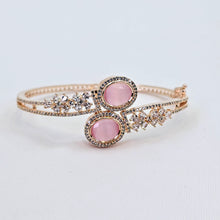 The Cantis Rosegold A.D Bracelet