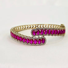 The Twirling Victorian Polish Bracelet