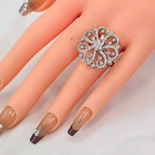 The Floral Whitegold A.D Ring