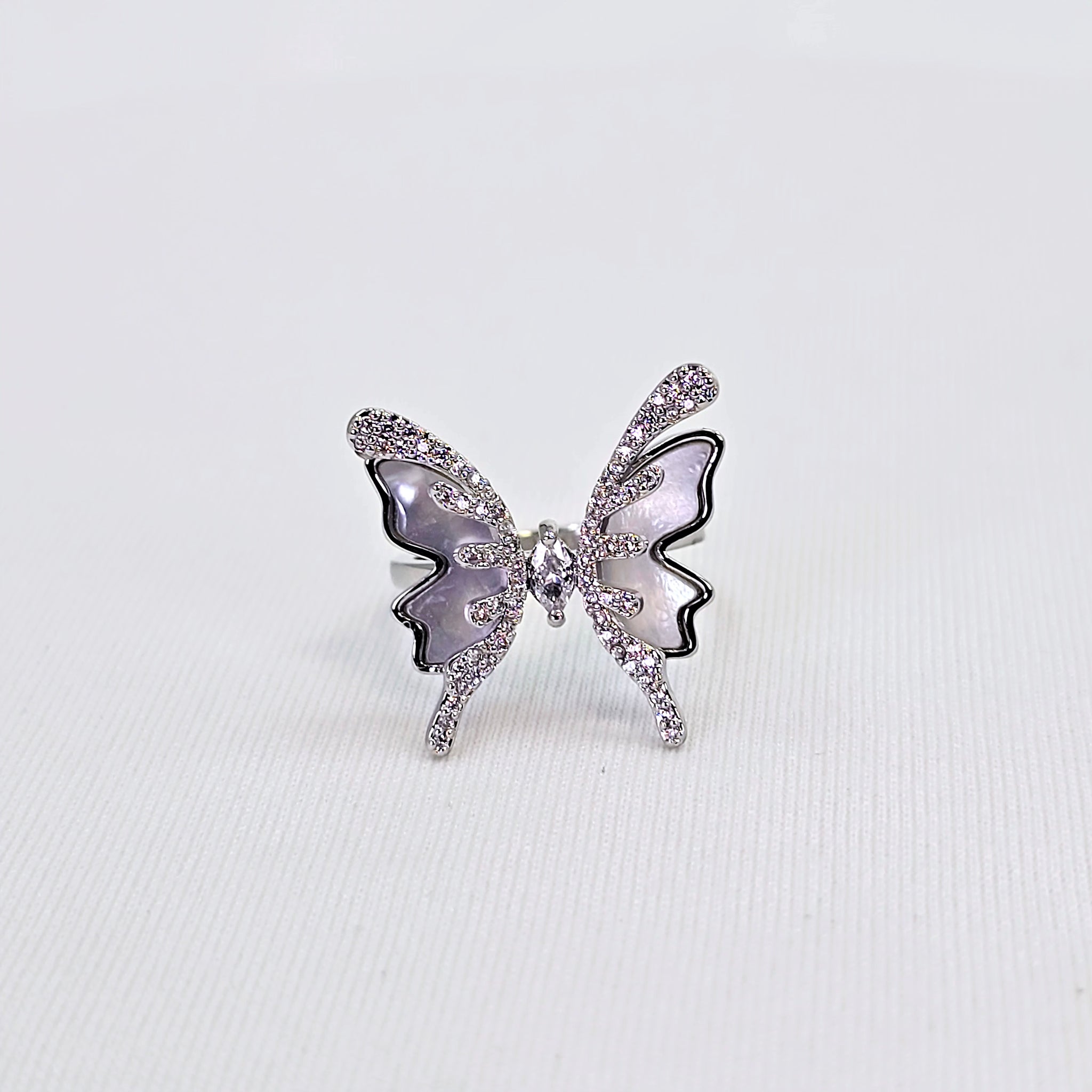 The Doria Whitegold A.D Ring