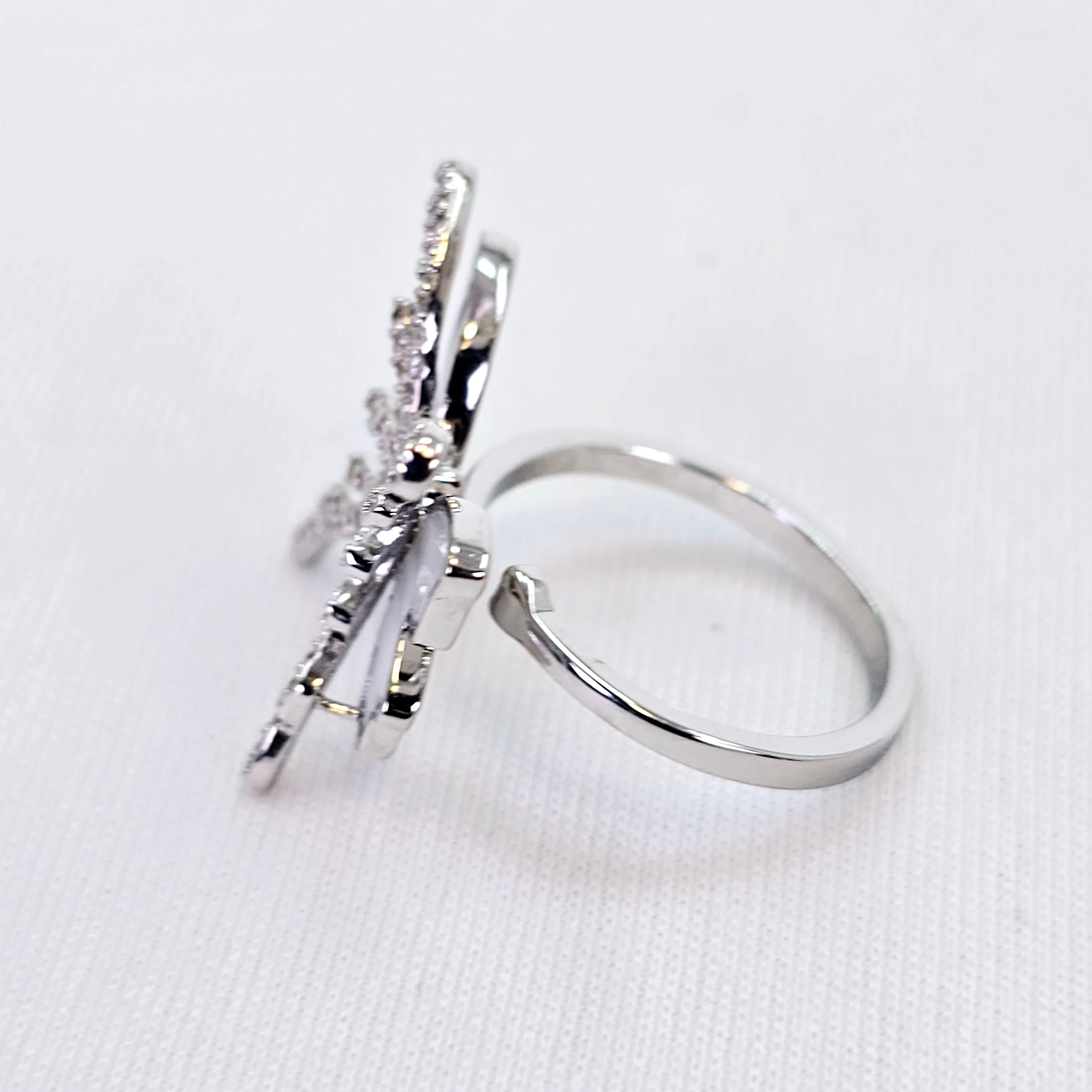 The Doria Whitegold A.D Ring