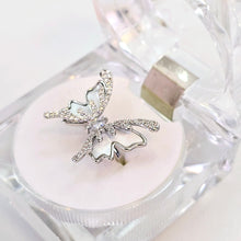 The Doria Whitegold A.D Ring