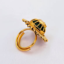 The Morakshi Kempu Ring