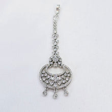 The Dilan Whitegold A.D Bindi