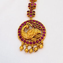 The Namira Kempu Bindi