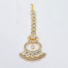 The Jinal Yellowgold A.D Bindi