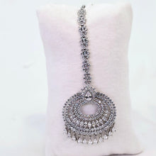 The Natalia Whitegold A.D Bindi