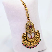 The Golnaaz Kempu Bindi