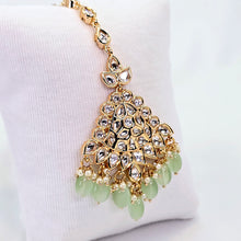 The dipika Kundan Bindi