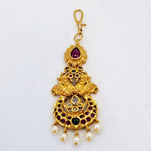 The Utkarsha Kempu Bindi