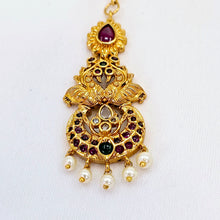 The Utkarsha Kempu Bindi