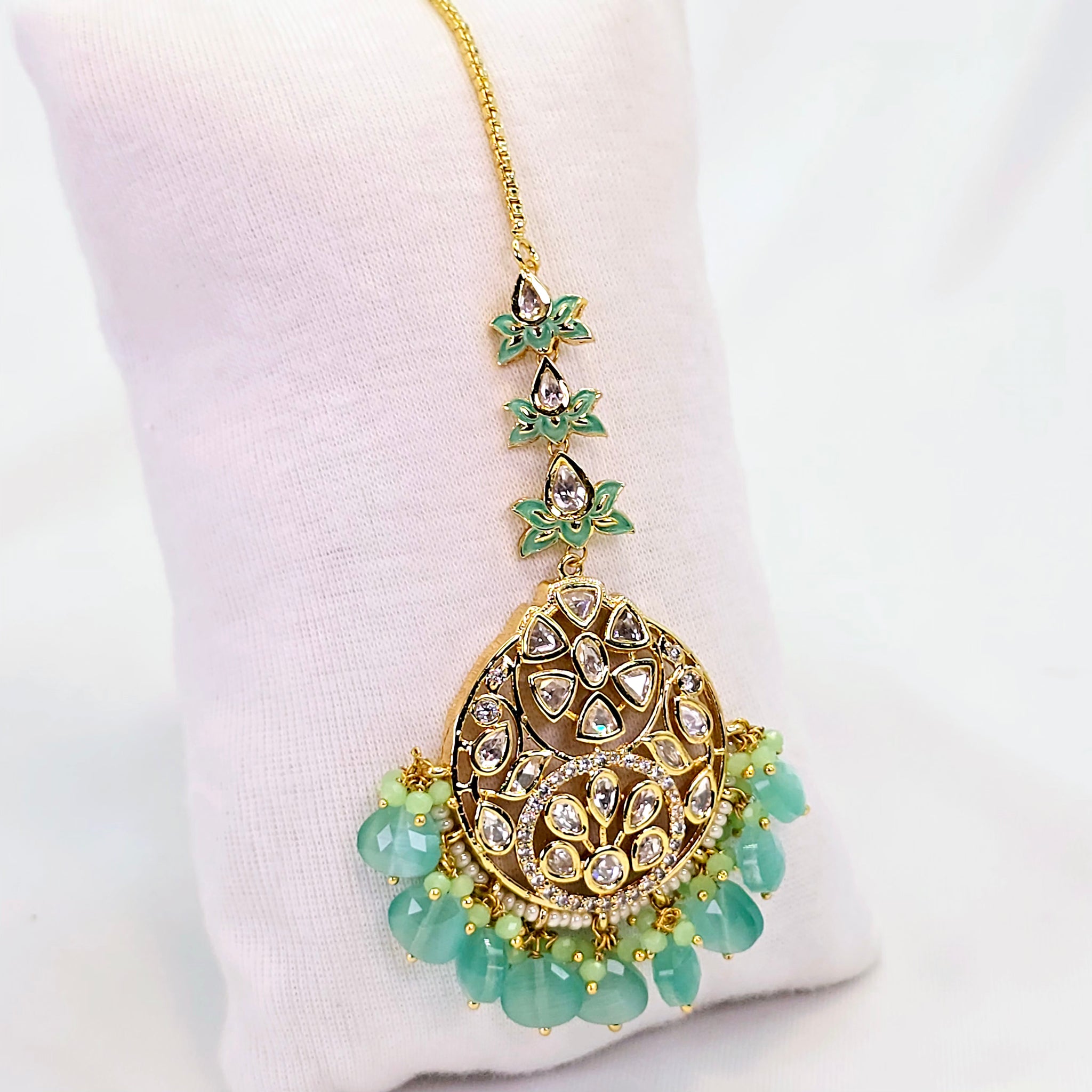 The Nirvi Kundan Bindi